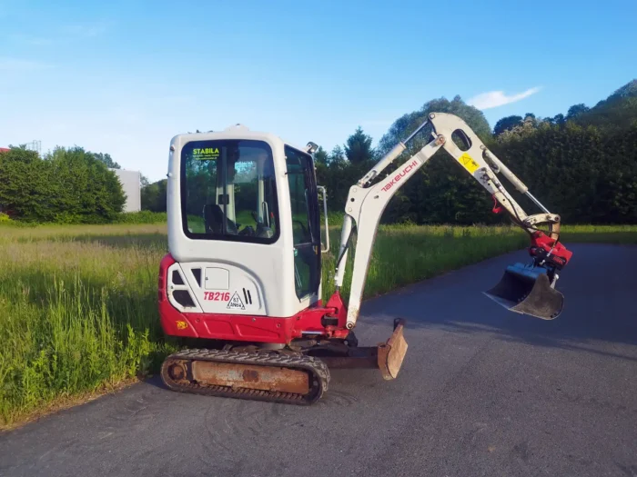 Takeuchi TB 216 Minibagger mieten in Leibnitz – kompakt & zuverlässig für Erdarbeiten