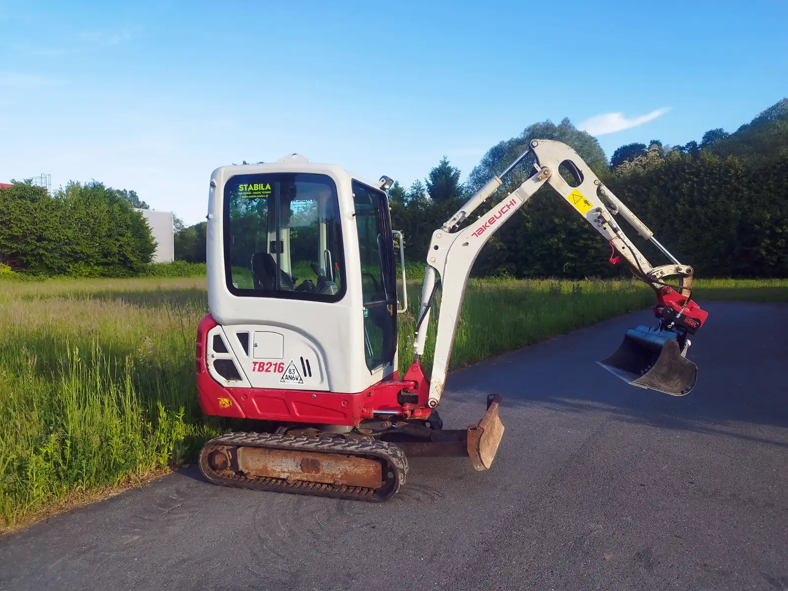 Takeuchi TB 216 Minibagger mieten in Leibnitz – kompakt & zuverlässig für Erdarbeiten